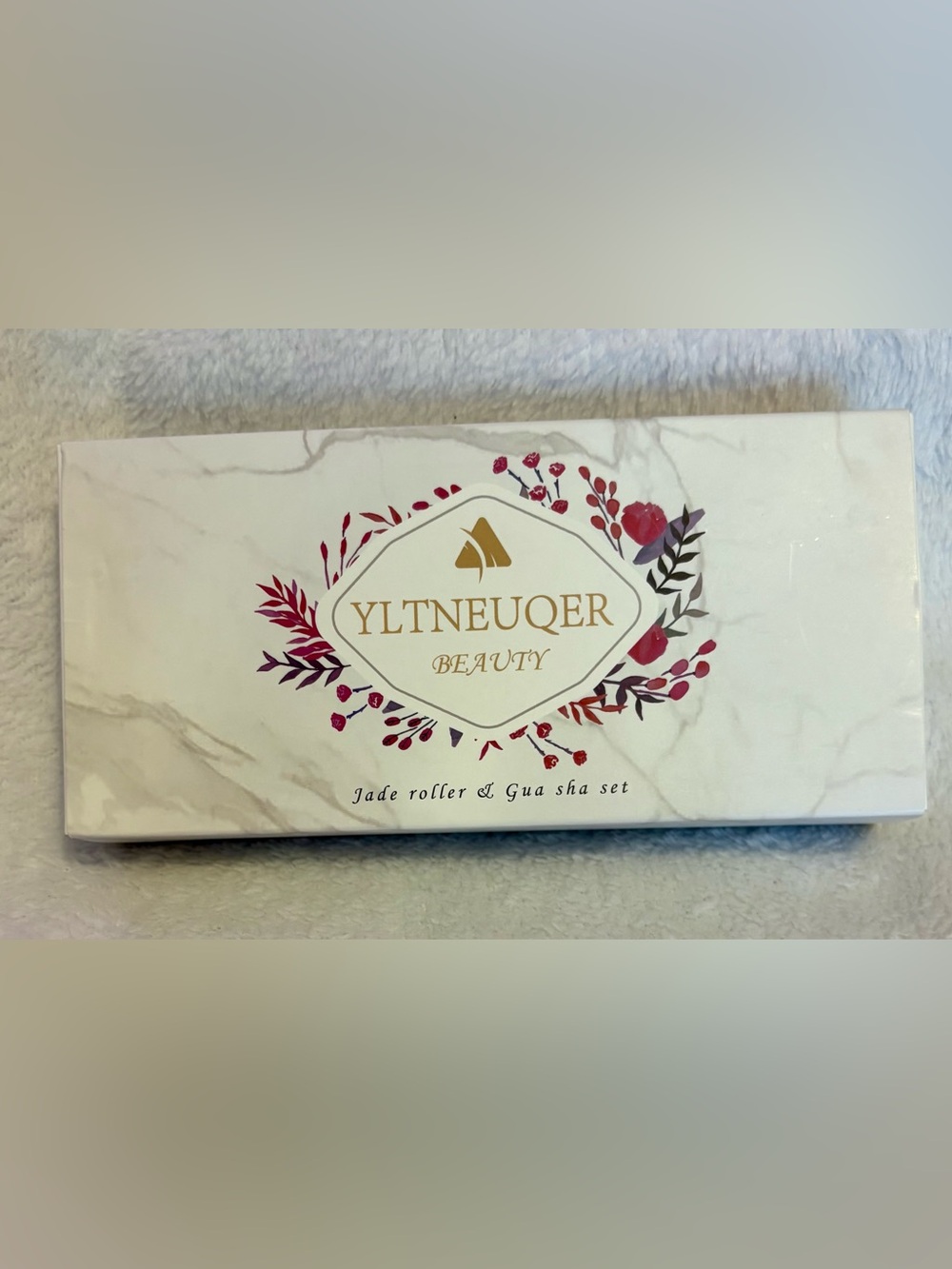 Green Jade Gua Sha Facial Massage Tool - Picture 2 of 3